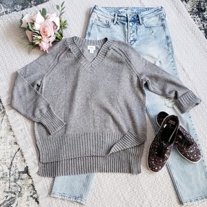 Old Navy V-Neck Split Hem Cotton Blend Sweater